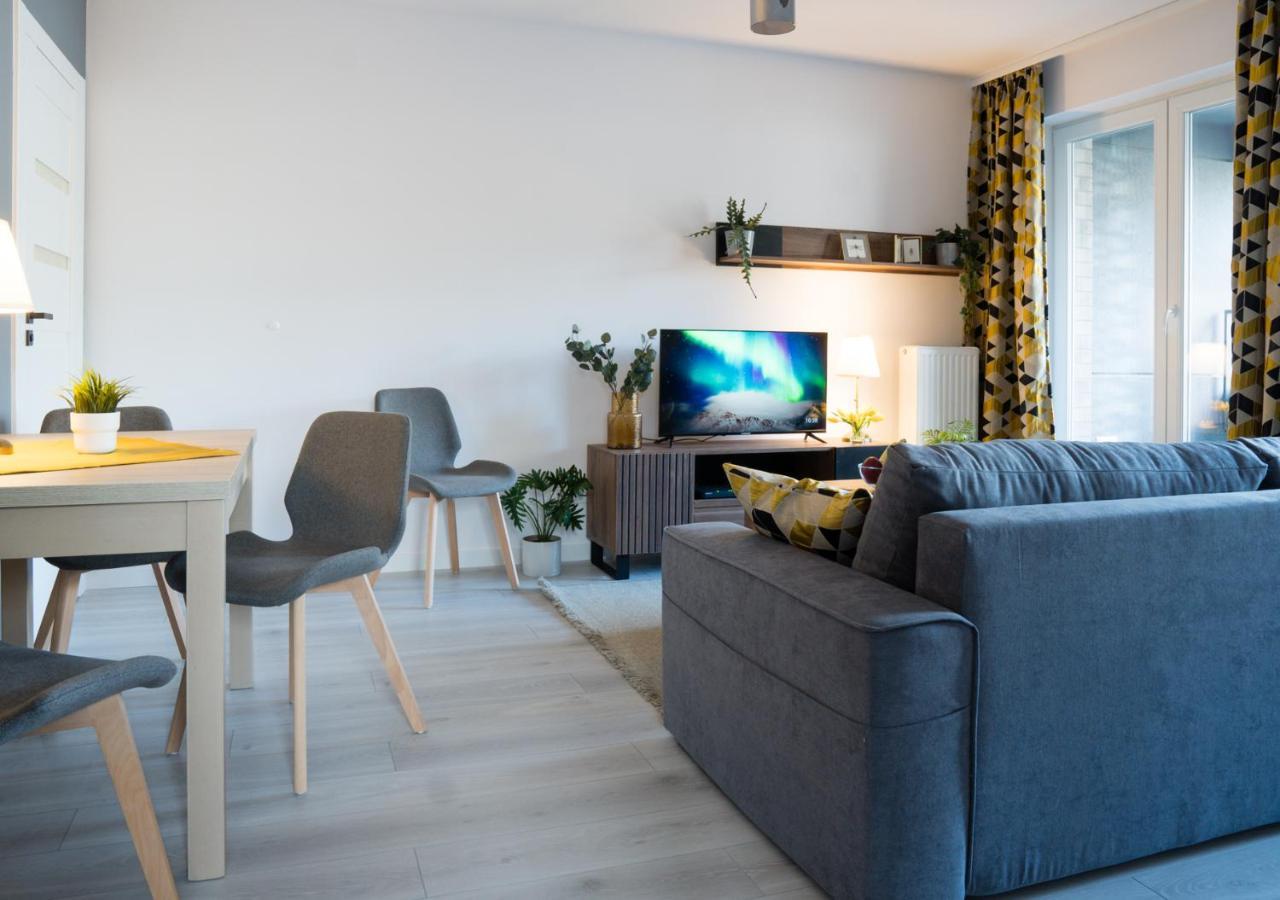 Apartament Sloneczny Kamienica Grochow With Free Parking 华沙 外观 照片